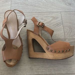 Aldo wedges